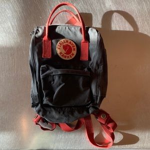 Fjallraven Kanken mini backpack- no name tag/well loved